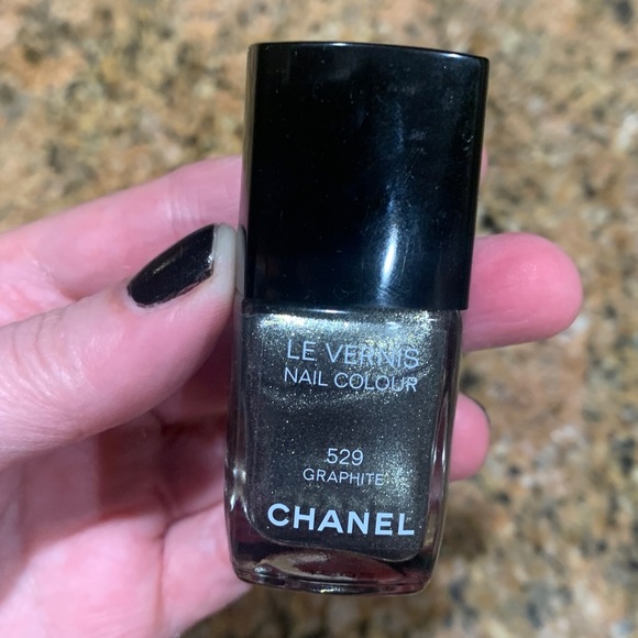 CHANEL Le Vernis Nail Colour 529 Metallic Gray.authentic, no box, shimmery - Picture 3 of 15